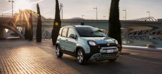 Νέο Fiat Panda Easy Hybrid με 11.400 ευρώ