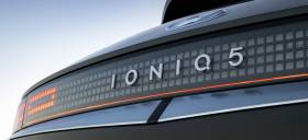 Κορυφαία επίδοση για το Hyundai IONIQ 5 στo τεστ αποφυγής ταράνδου