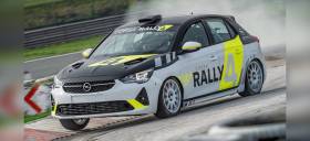 Η Opel με το Corsa στον αγώνα του ERC στην Τσεχία