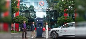 Audi e-tron και FC Bayern: φορτίζοντας για την αειφορία